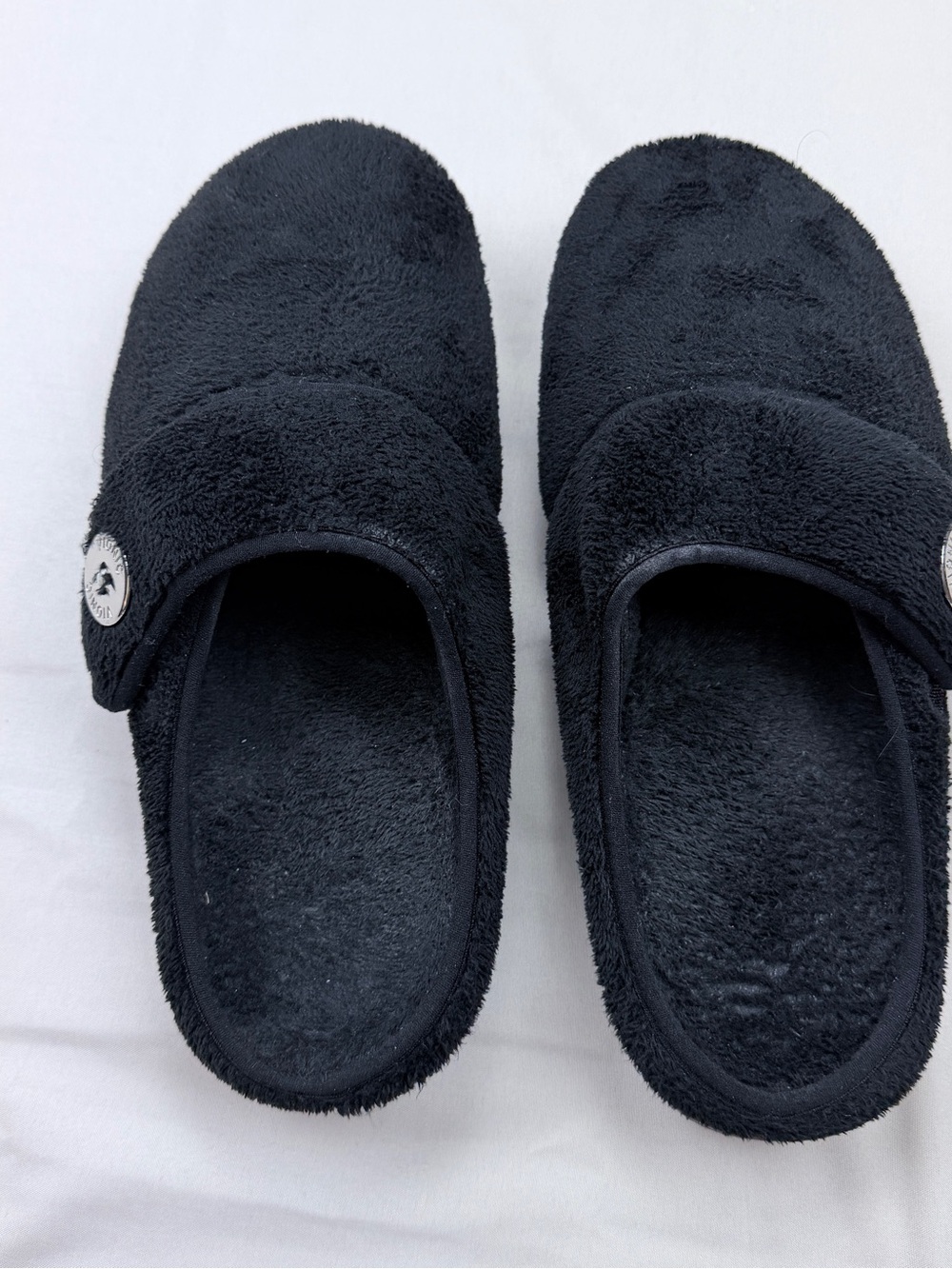 Vionic Sadie Women’s Slippers Orthotic footbed.